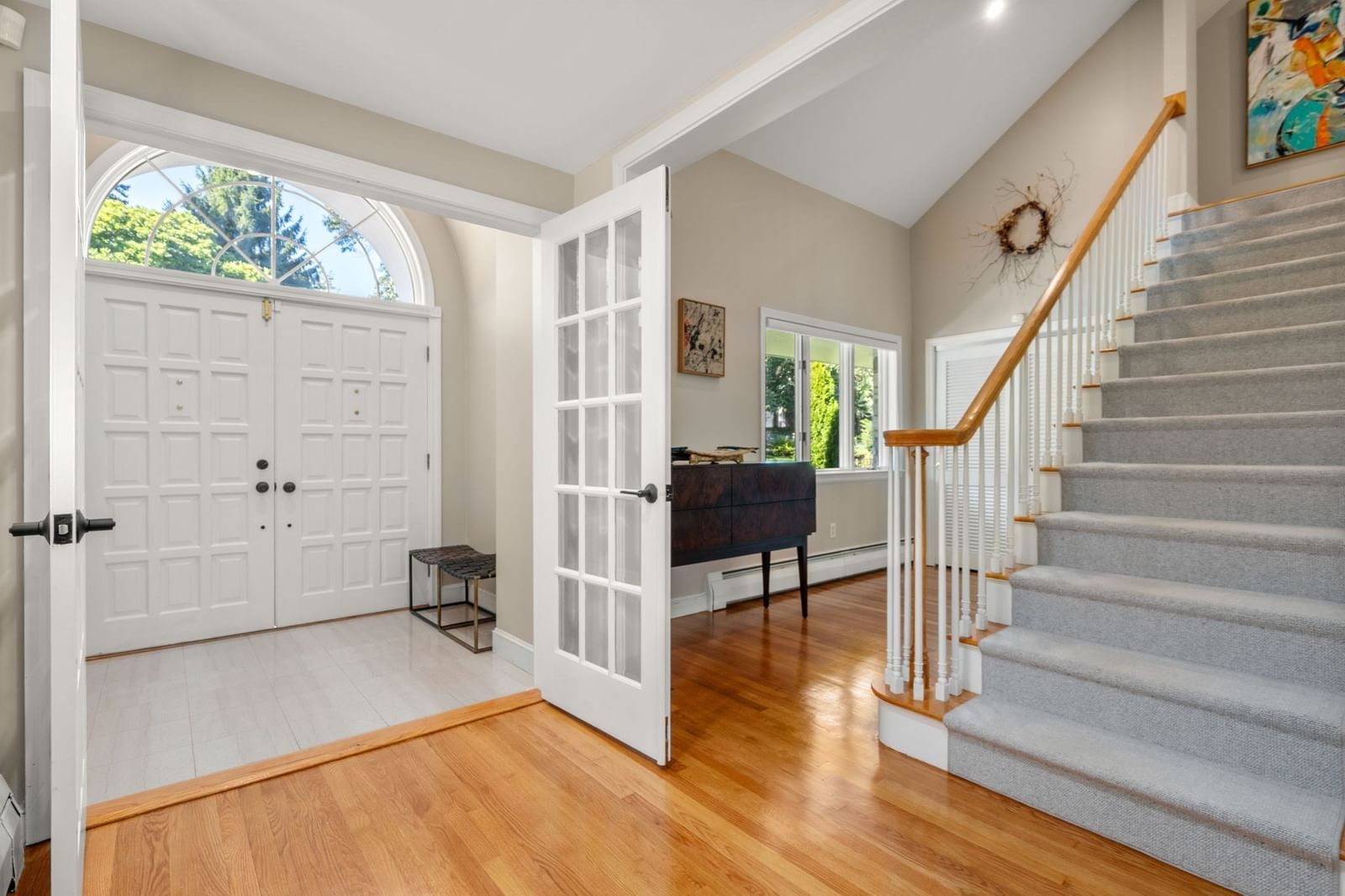 67 Crestview Road Belmont — Photo 4 of 42
