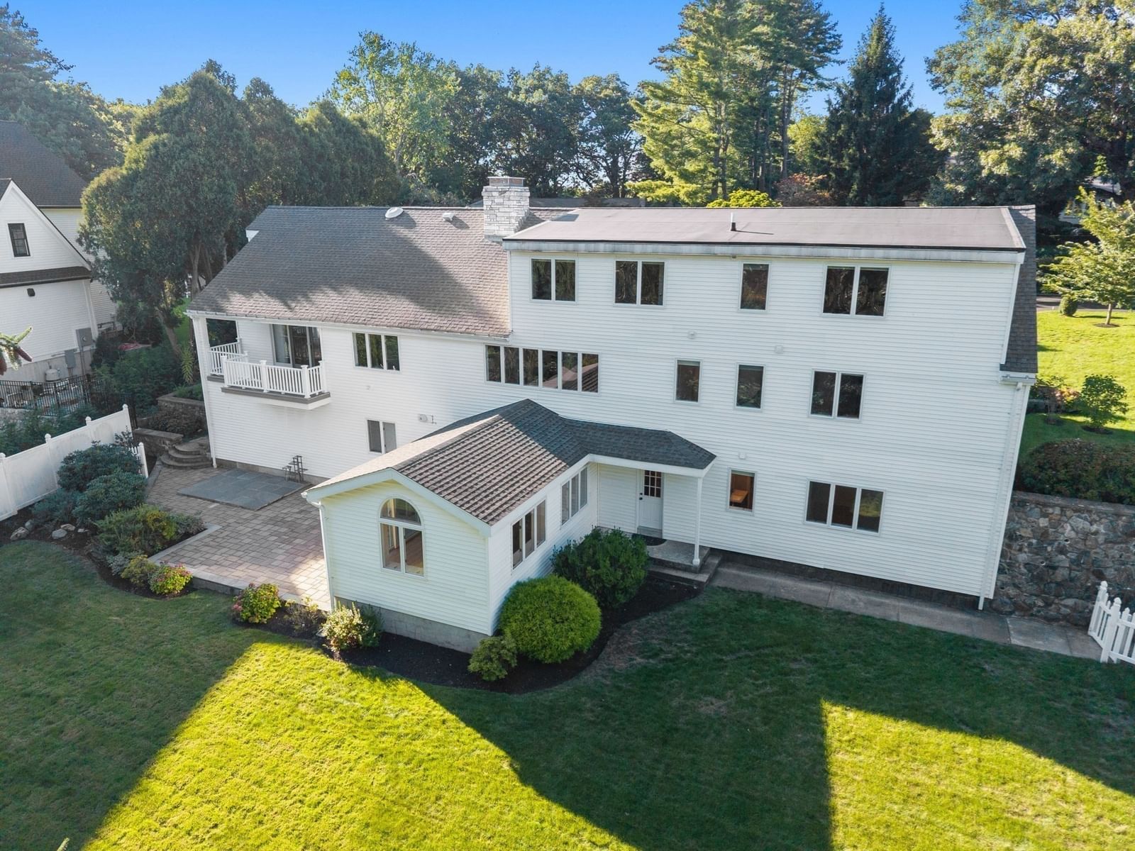 67 Crestview Road Belmont — Photo 41 of 42