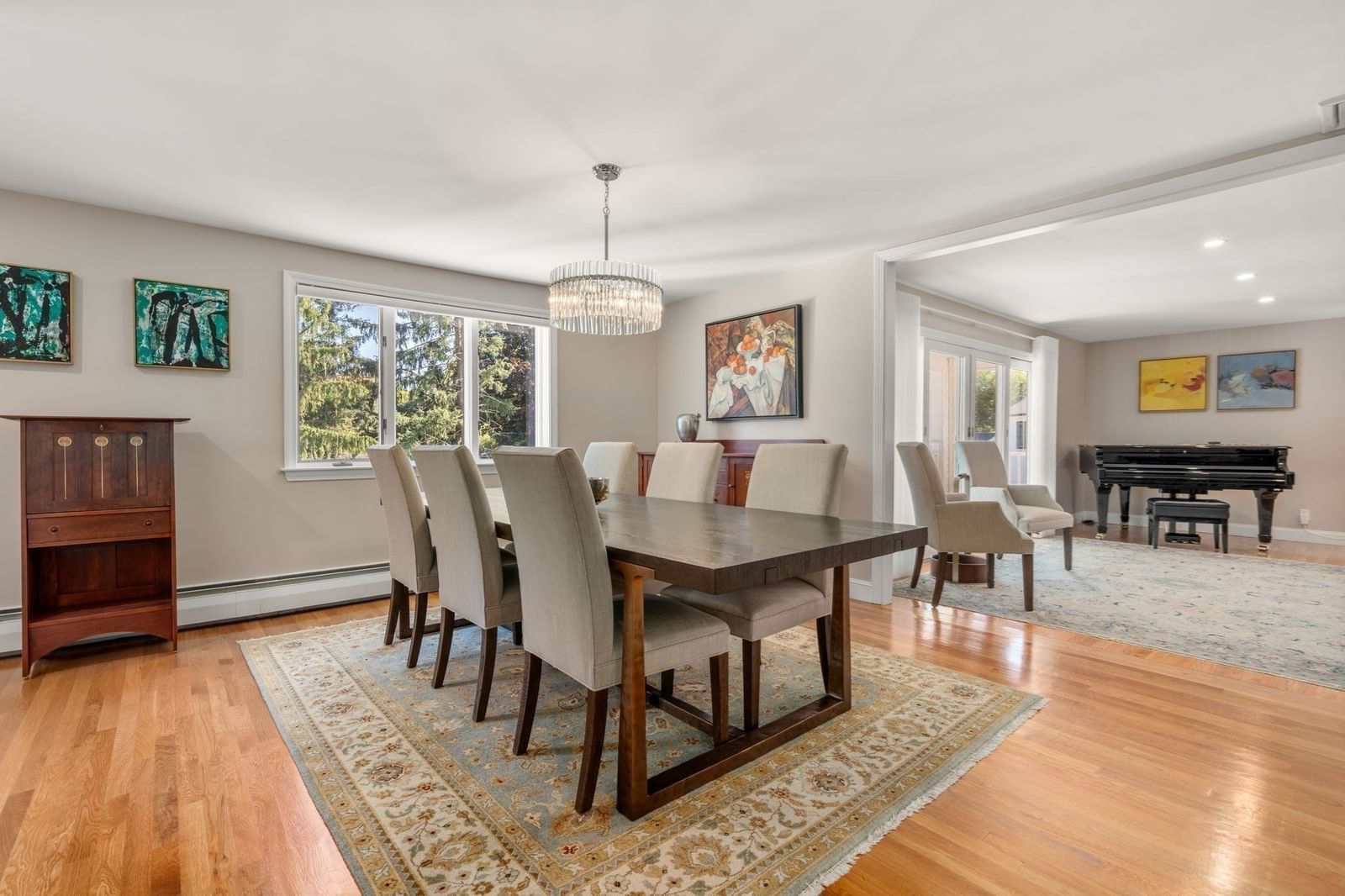 67 Crestview Road Belmont — Photo 9 of 42