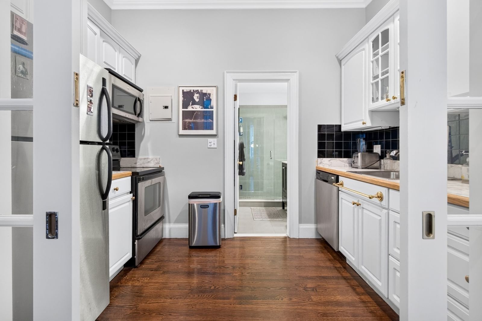 144 Commonwealth Ave #4 Boston — Photo 12 of 19