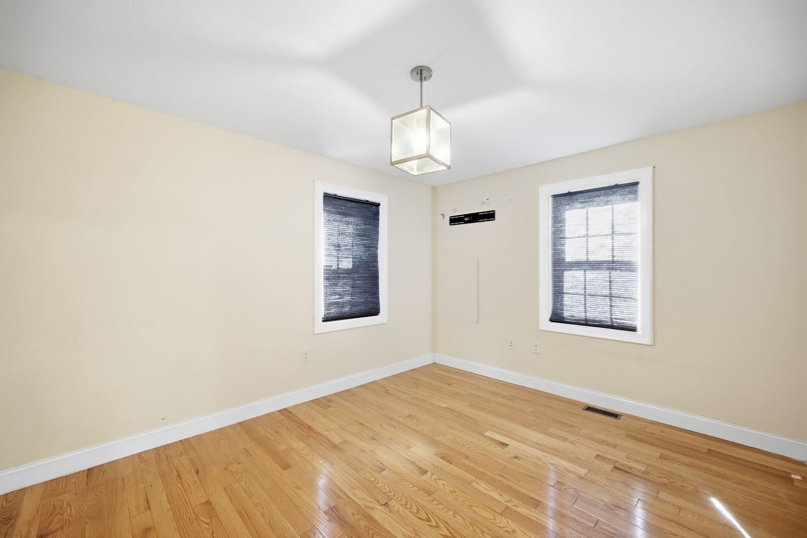 39 Mulberry St Brockton — Photo 10 of 26