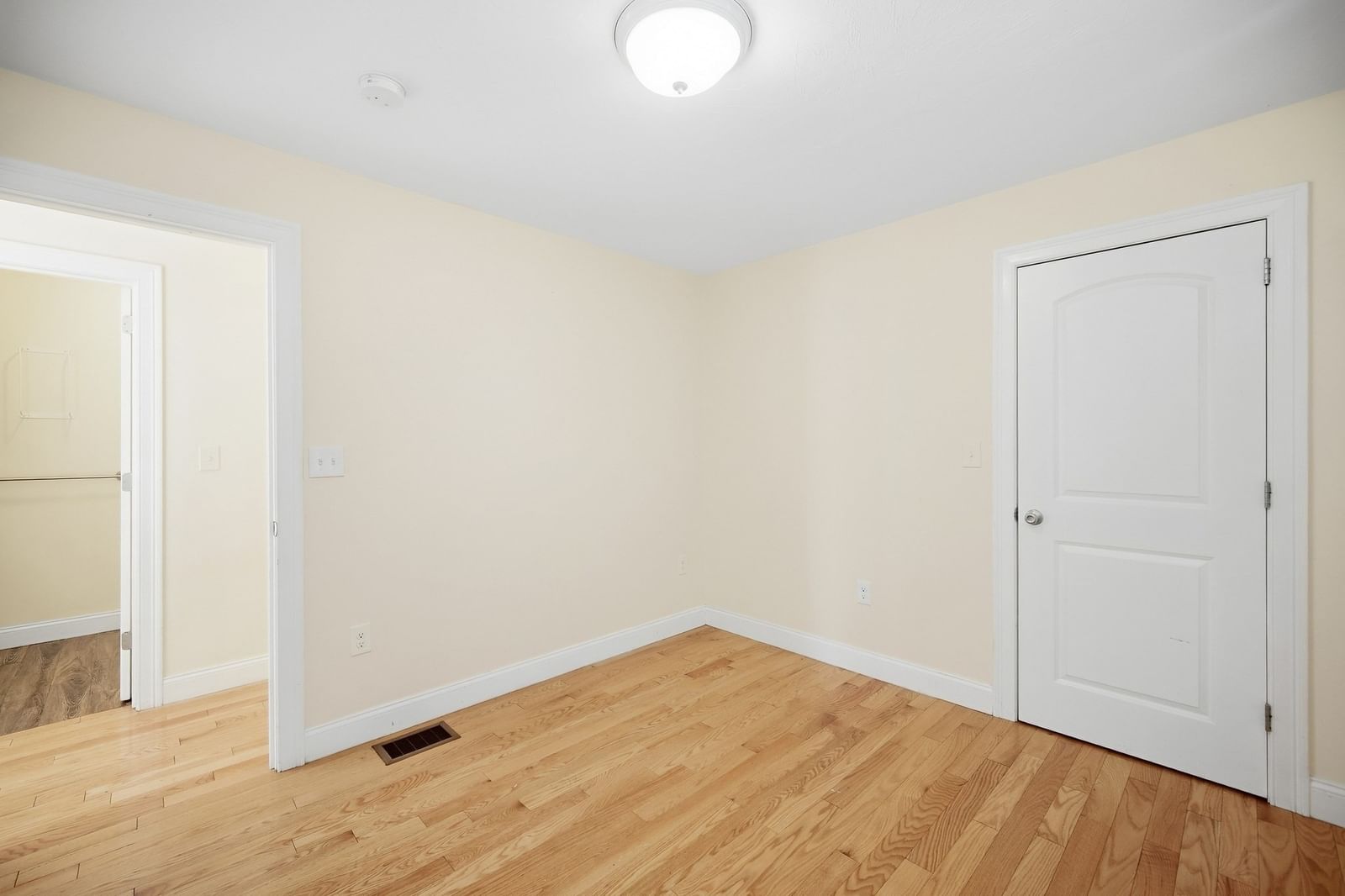 39 Mulberry St Brockton — Photo 11 of 26