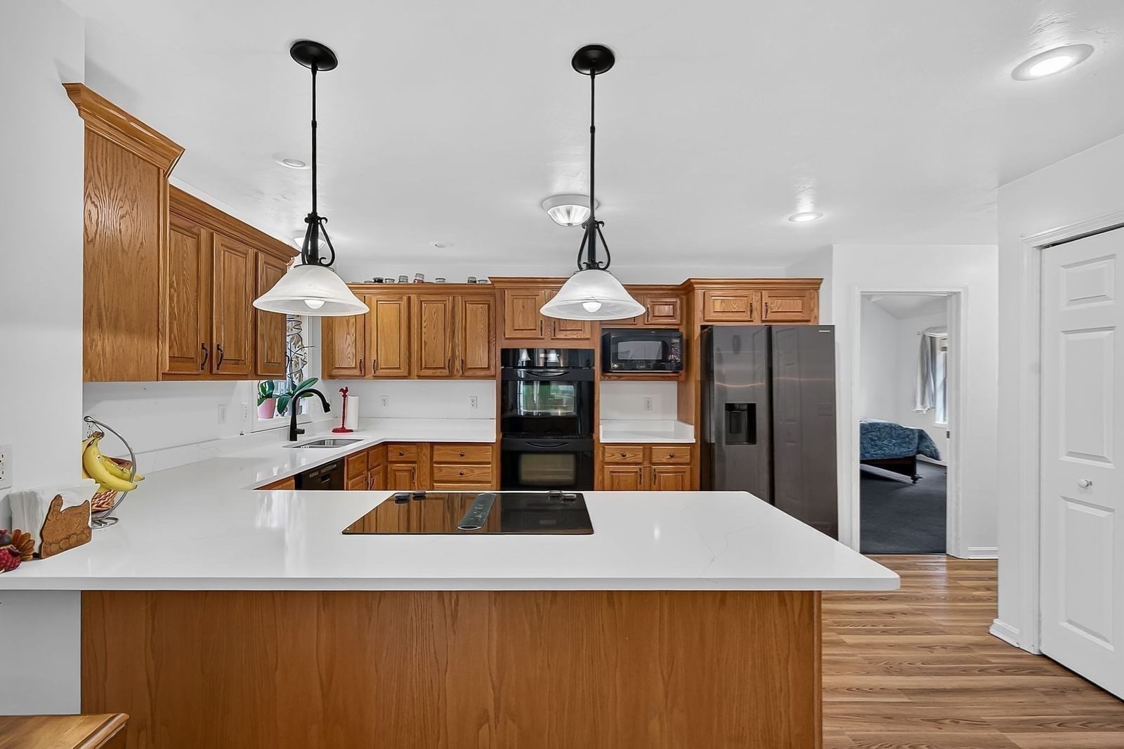 112 Saunders St Gardner — Photo 15 of 35