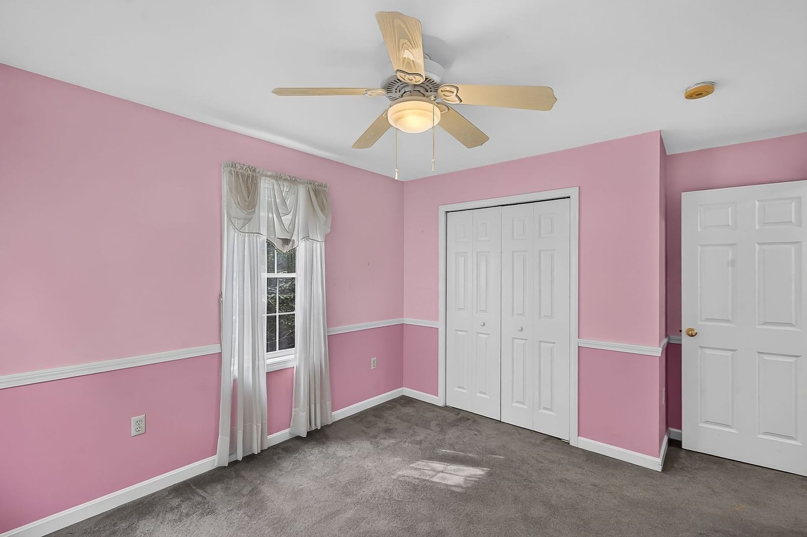 112 Saunders St Gardner — Photo 30 of 35
