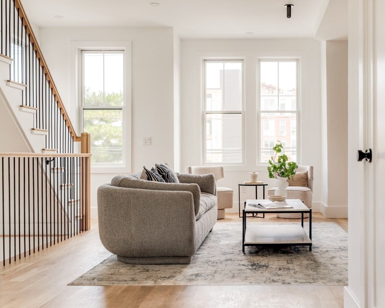 11 Lothrop St #11 Boston — Photo 15 of 39