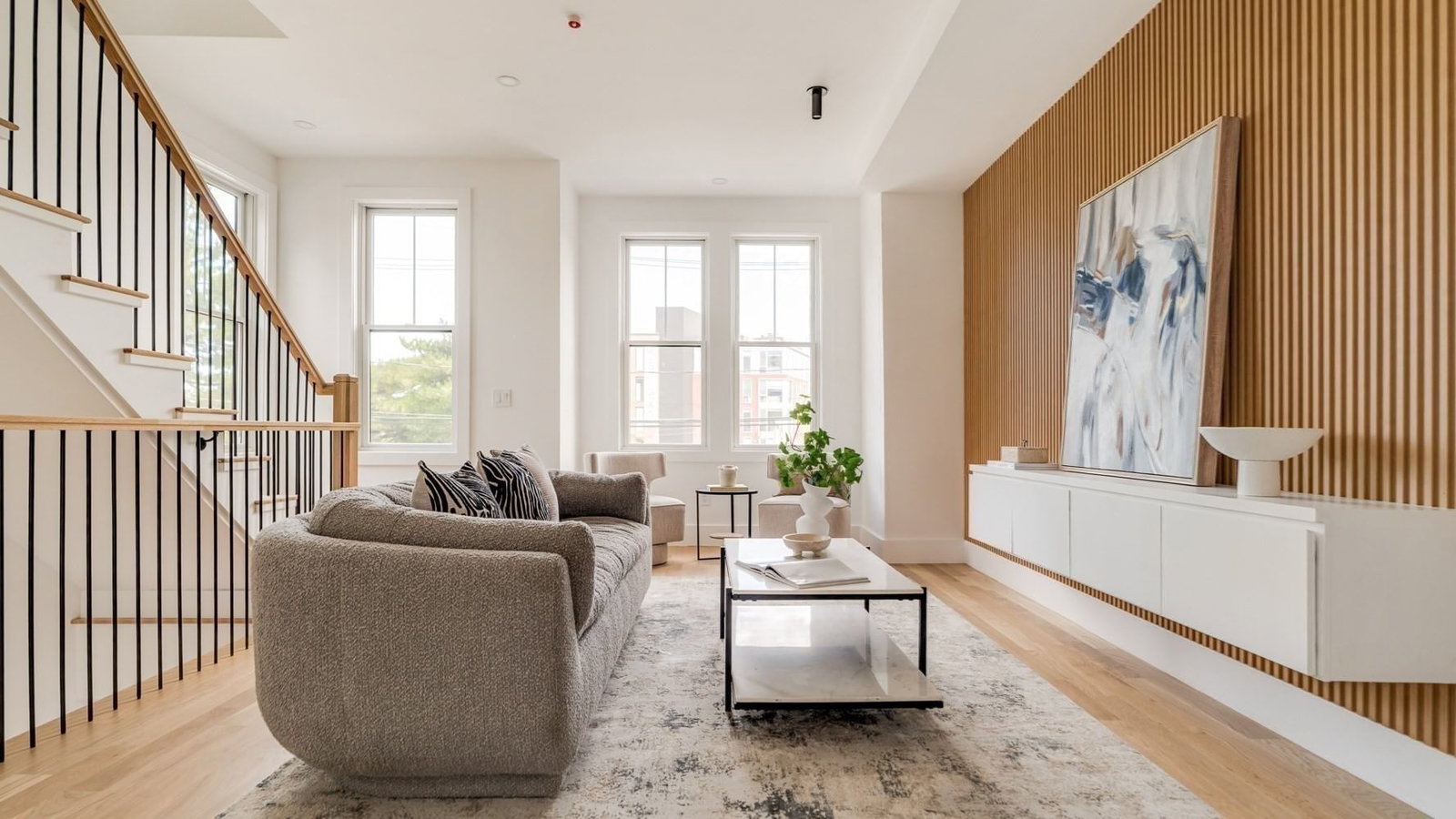 11 Lothrop St #11 Boston — Photo 17 of 39
