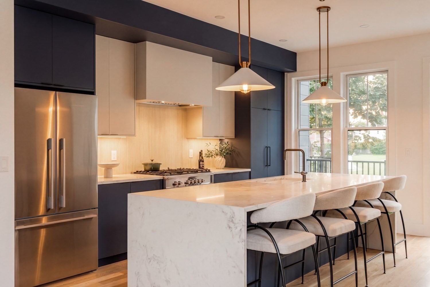 11 Lothrop St #11 Boston — Photo 2 of 39