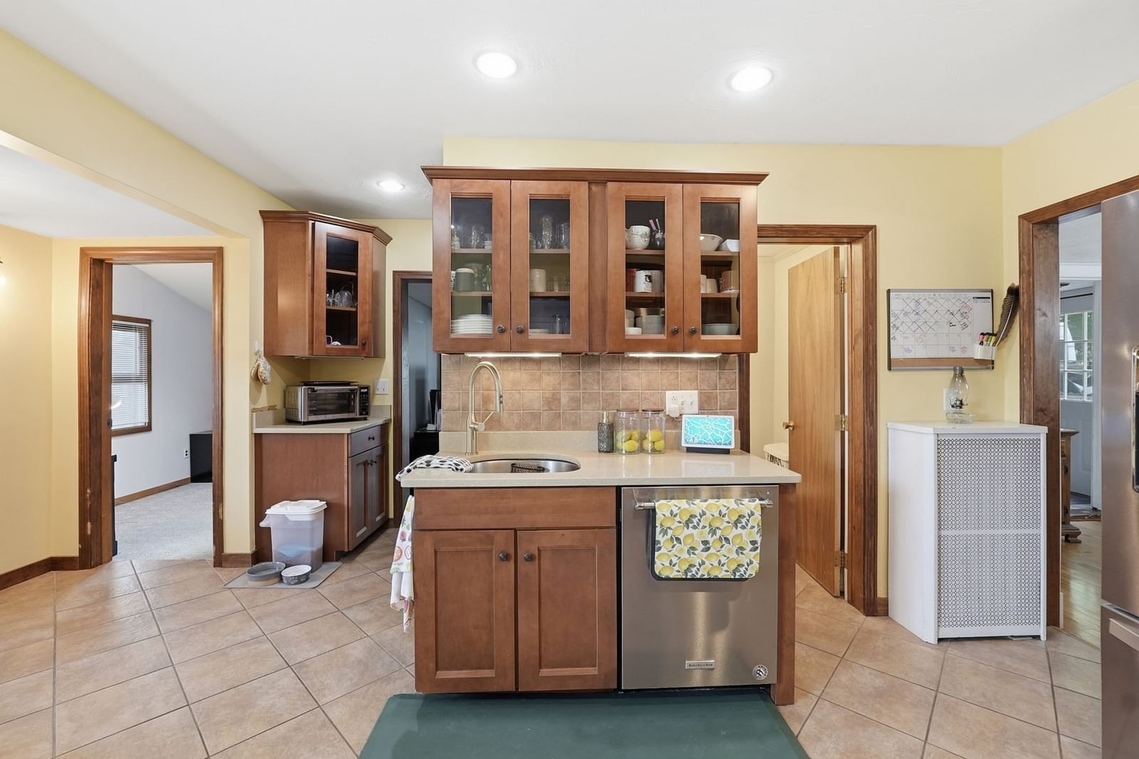 31 Wildrose Ave Worcester — Photo 17 of 42