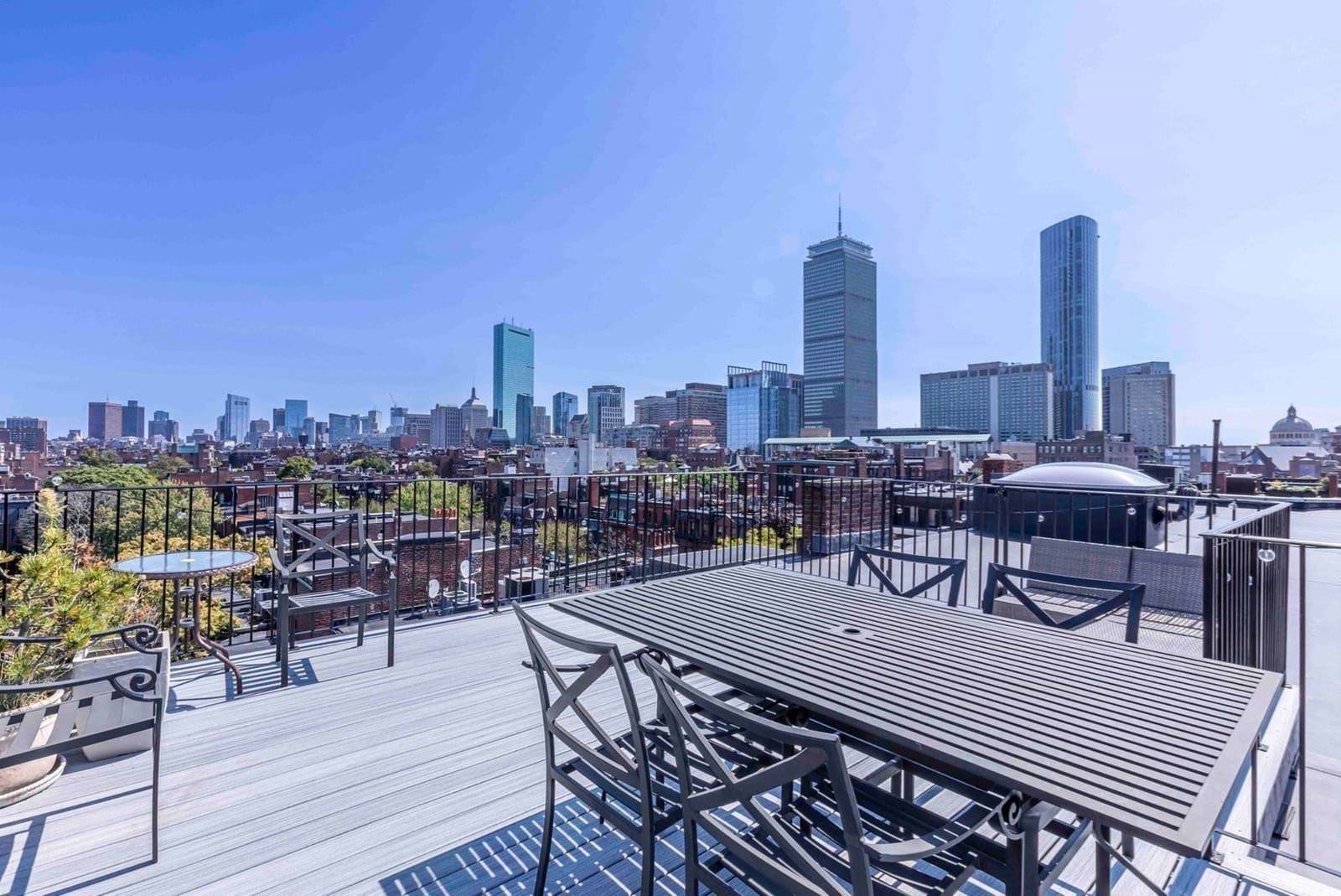 405 Marlborough St #31 Boston — Photo 2 of 24