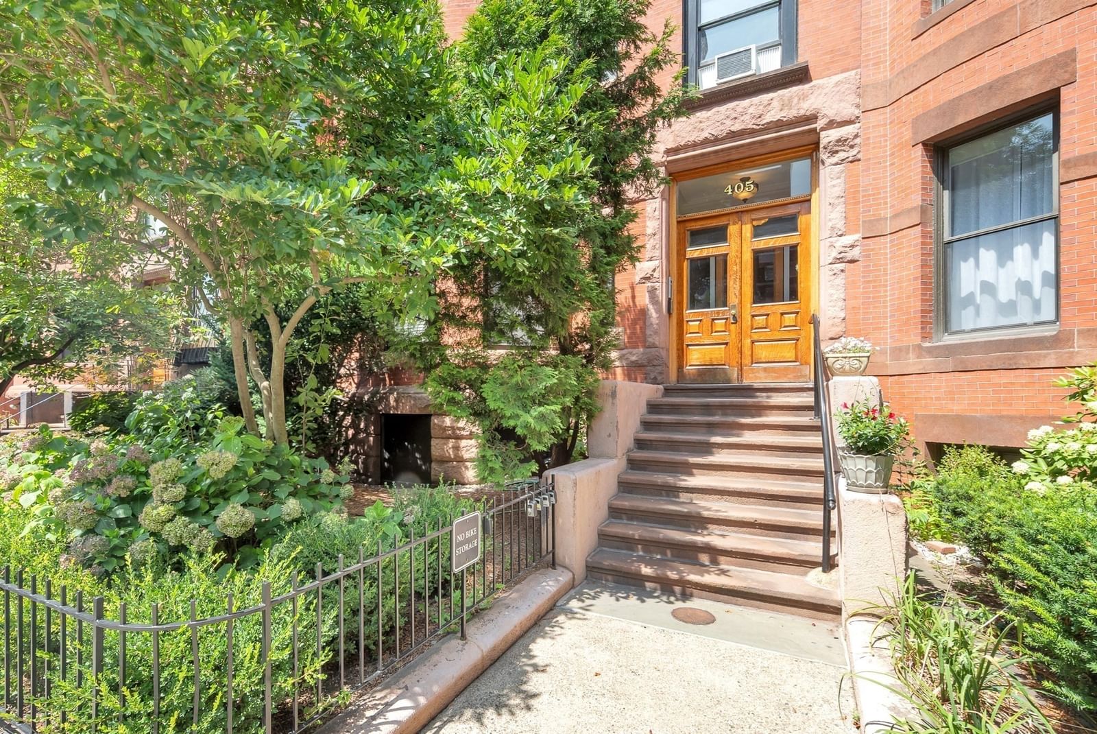 405 Marlborough St #31 Boston — Photo 4 of 24