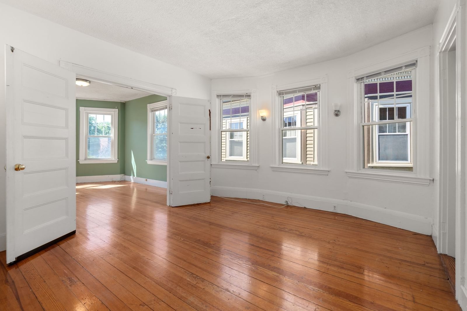 83 Francis St #5 Brookline — Photo 2 of 22
