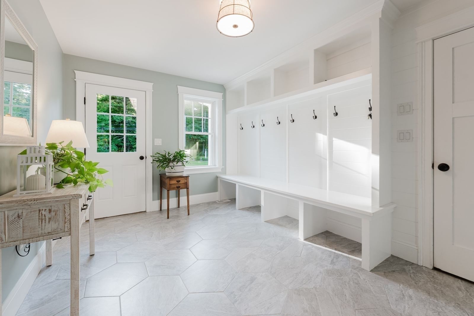88 Beach Street Middleboro — Photo 10 of 24