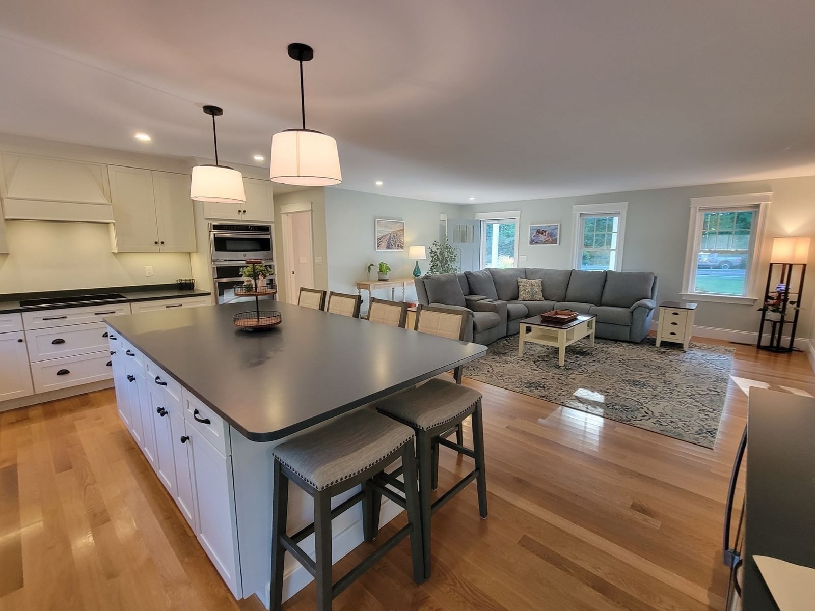 88 Beach Street Middleboro — Photo 11 of 24