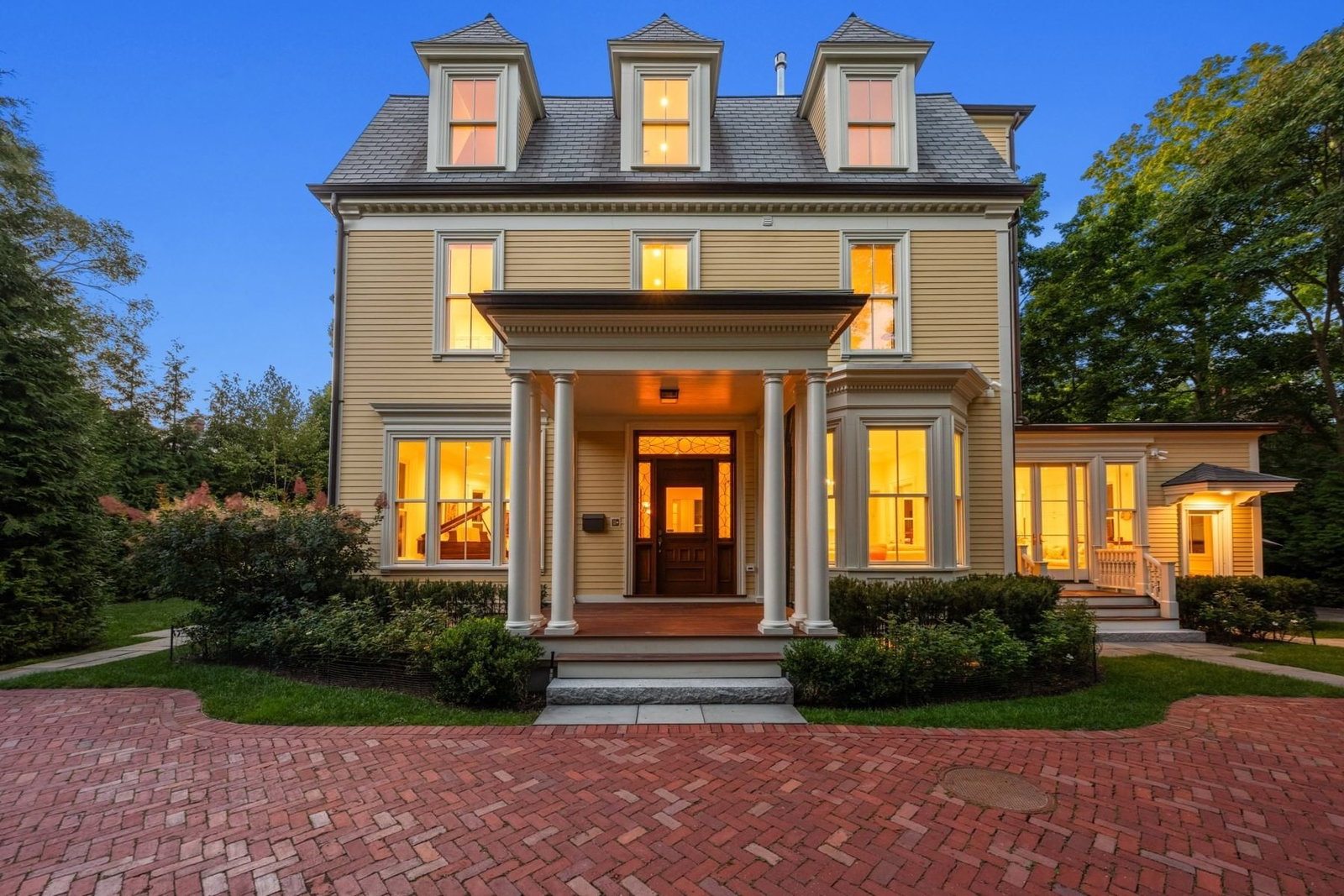 Property at 68 Sparks Street, Cambridge, MA 02138