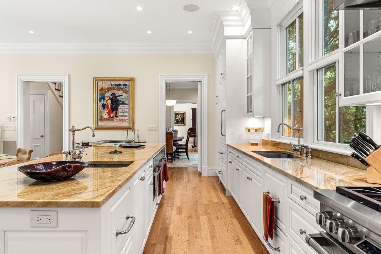 68 Sparks Street Cambridge — Photo 17 of 41