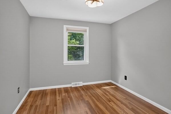 35 Jerrold Street Holliston — Photo 12 of 23