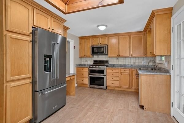 35 Jerrold Street Holliston — Photo 4 of 23