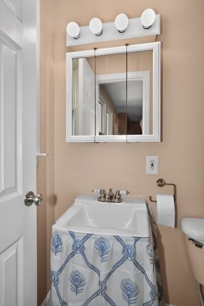 35 Jerrold Street Holliston — Photo 6 of 23
