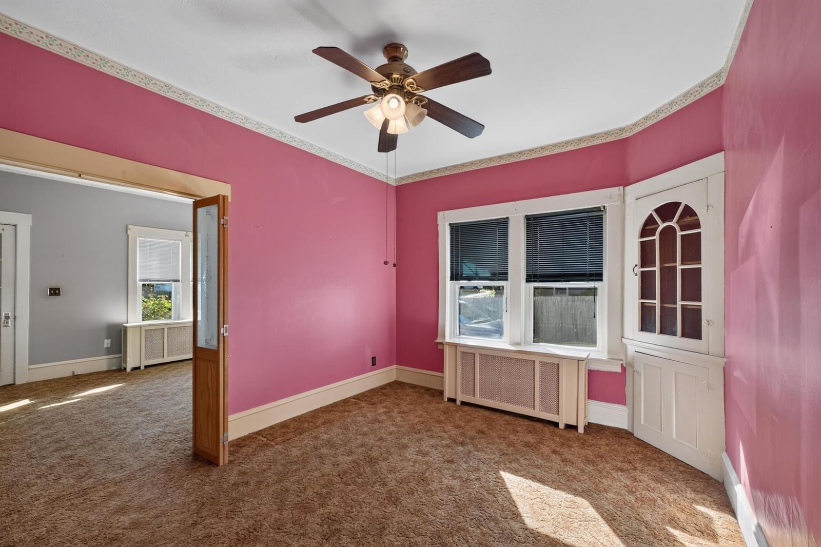 578 Valentine St Fall River — Photo 25 of 32