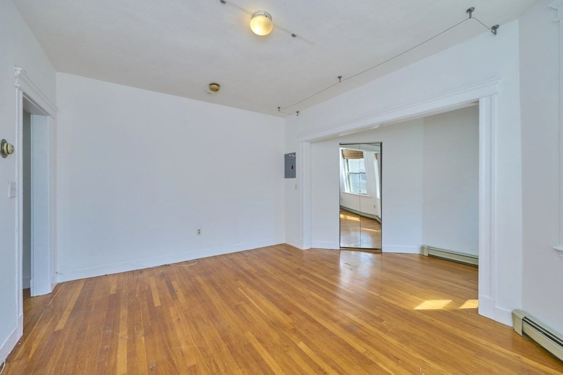 1677 Commonwealth Ave #12 Boston — Photo 7 of 16