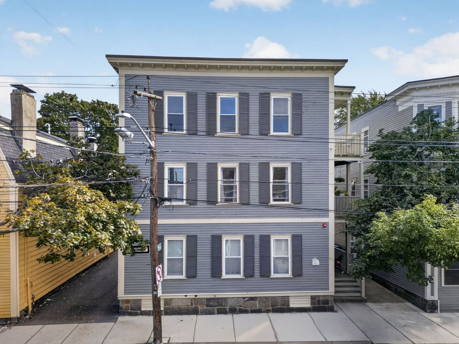 Property at 131 Derby St #1R, Salem, MA 01970