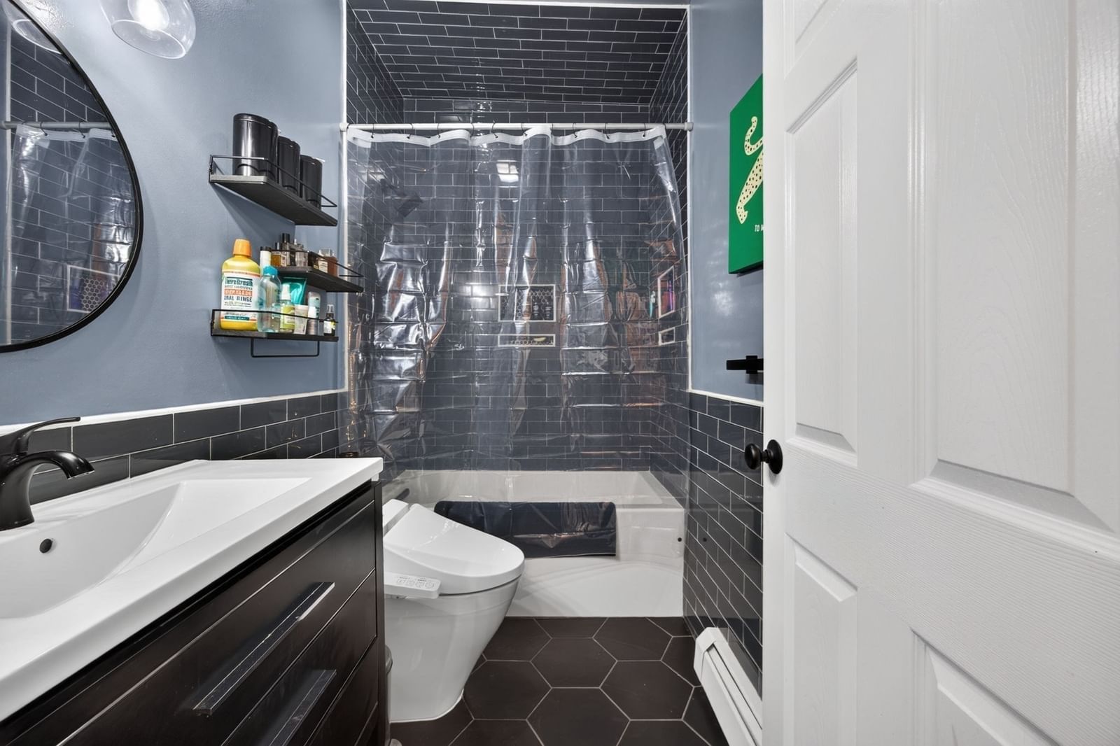 131 Derby St #1R Salem — Photo 16 of 41