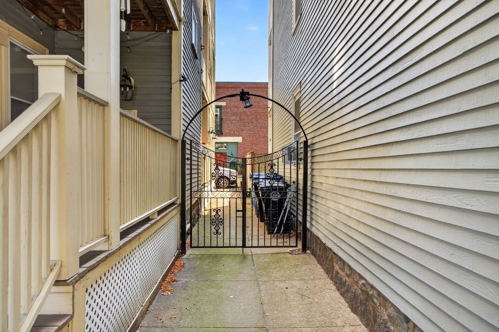131 Derby St #1R Salem — Photo 29 of 41