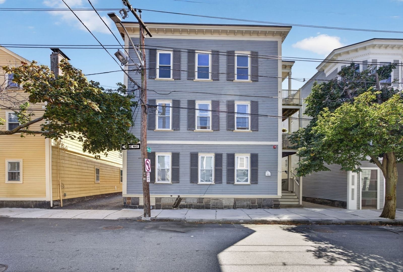 131 Derby St #1R Salem — Photo 30 of 41
