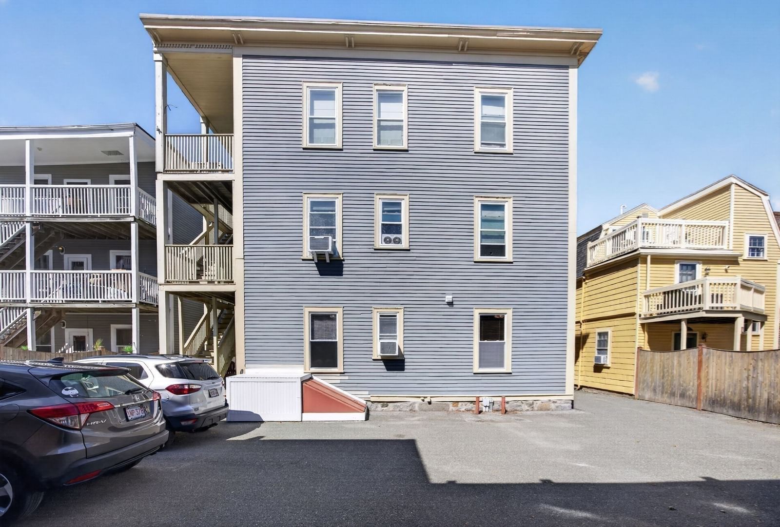 131 Derby St #1R Salem — Photo 32 of 41
