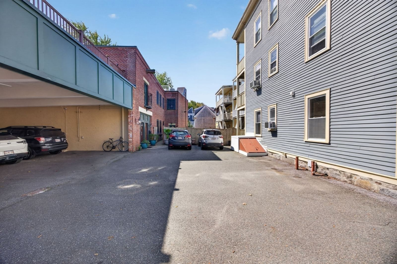 131 Derby St #1R Salem — Photo 33 of 41