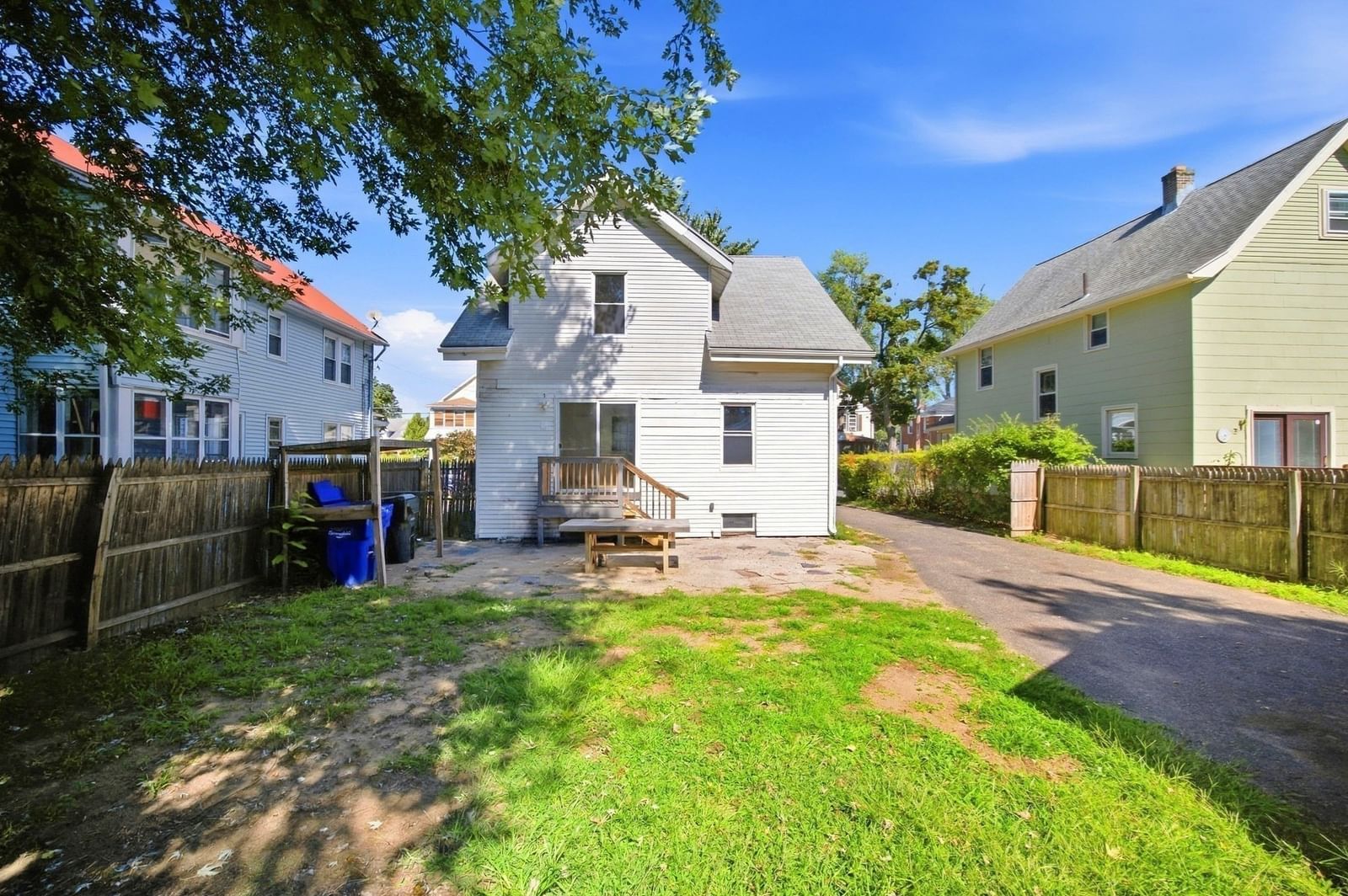66 Ardmore Street Springfield — Photo 8 of 29