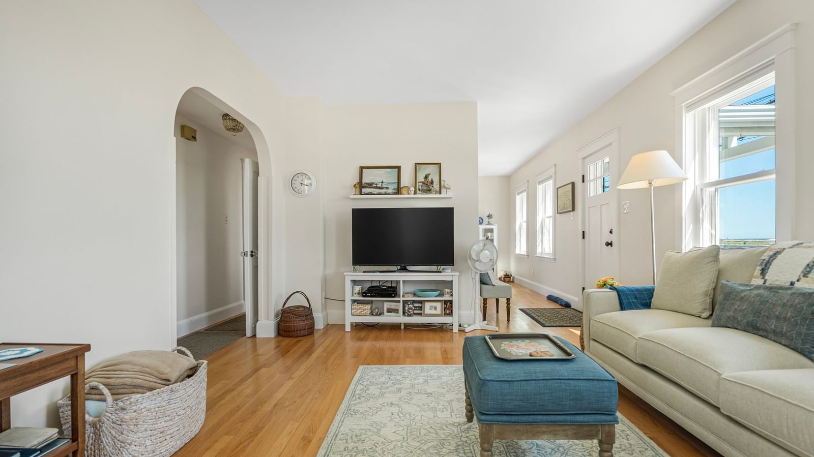 807 Shirley St Winthrop — Photo 7 of 30
