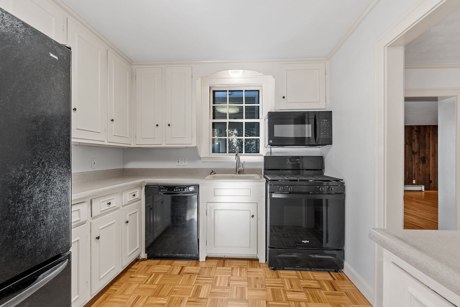51 Gleason Rd Lexington — Photo 11 of 41