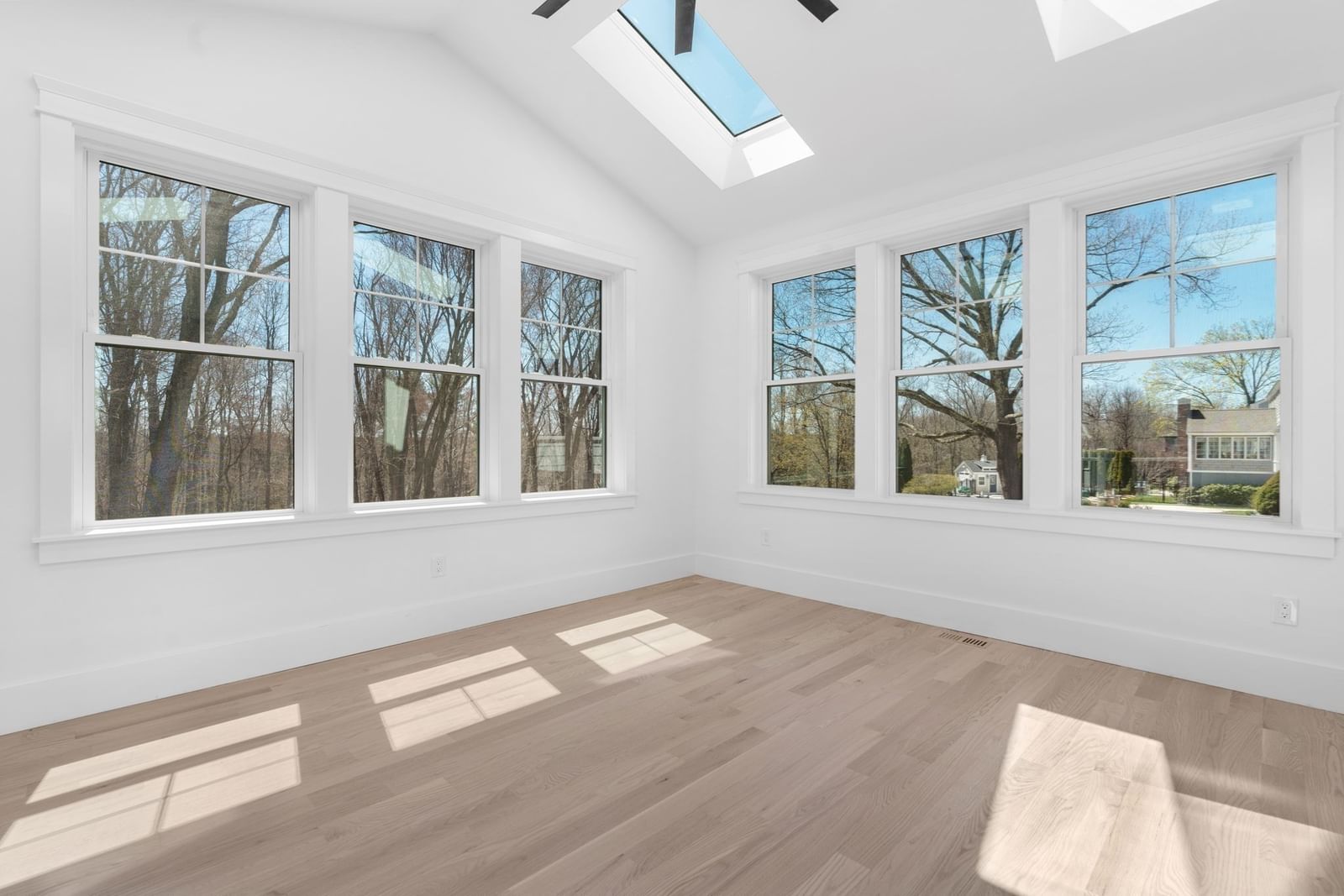 24 Sanders Lane Bolton — Photo 13 of 35