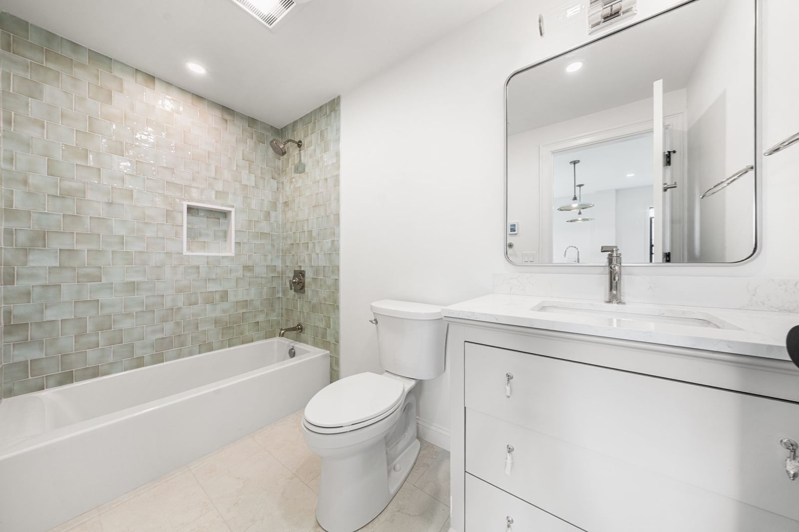 15 Hunting Street #6 Cambridge — Photo 4 of 16