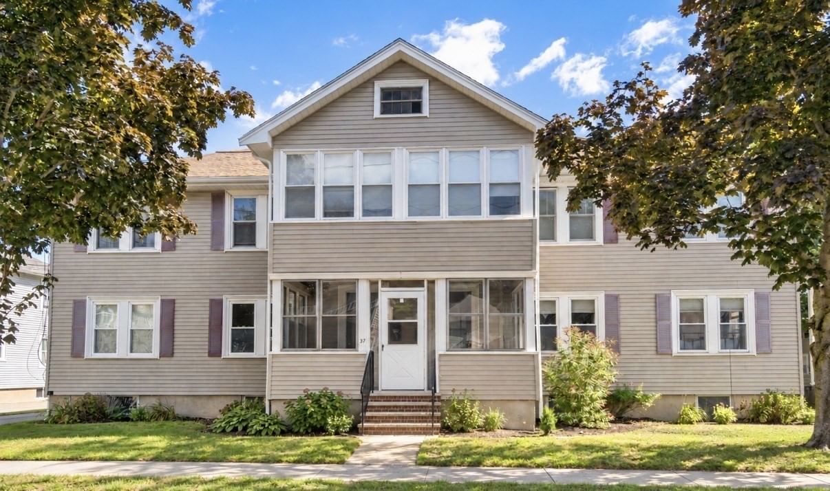 Property at 37 Everett St #1, Waltham, MA 02453
