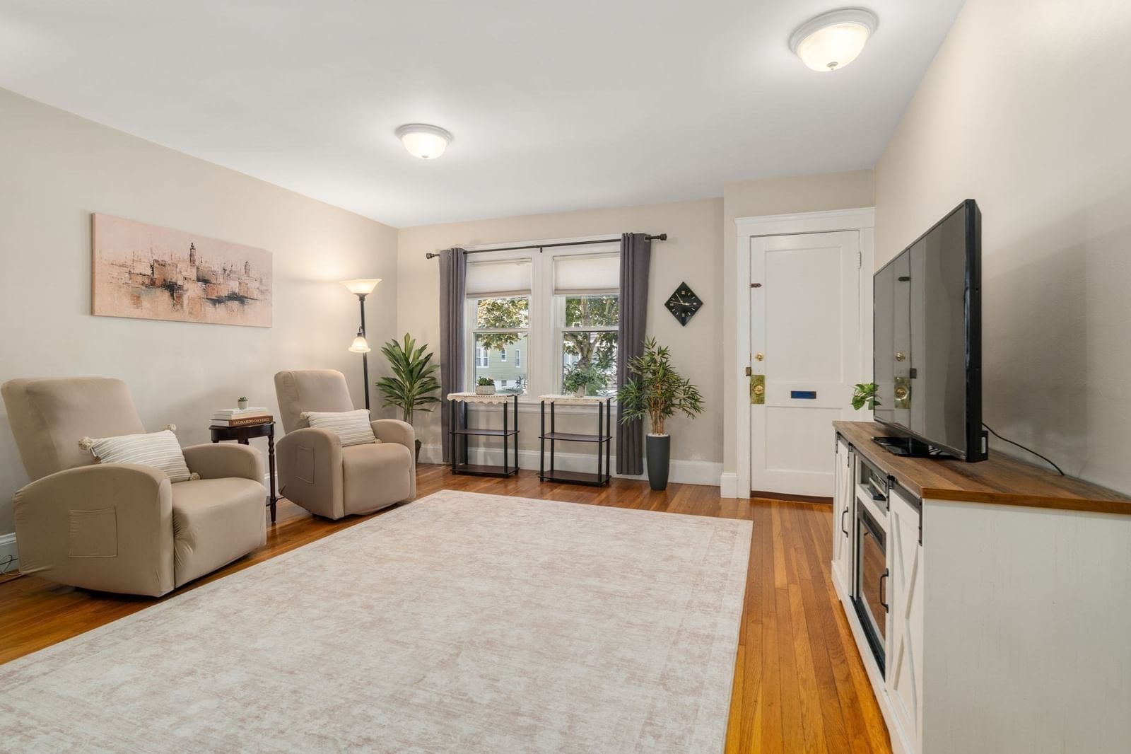 37 Everett St #1 Waltham — Photo 2 of 22