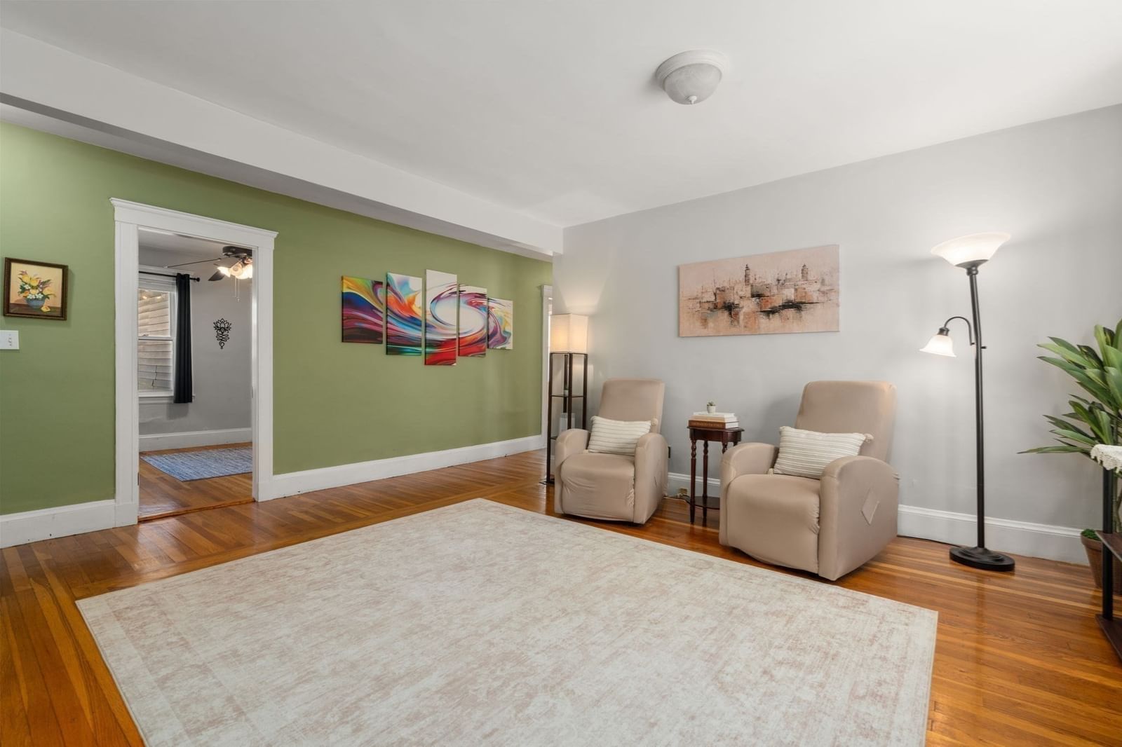 37 Everett St #1 Waltham — Photo 3 of 22