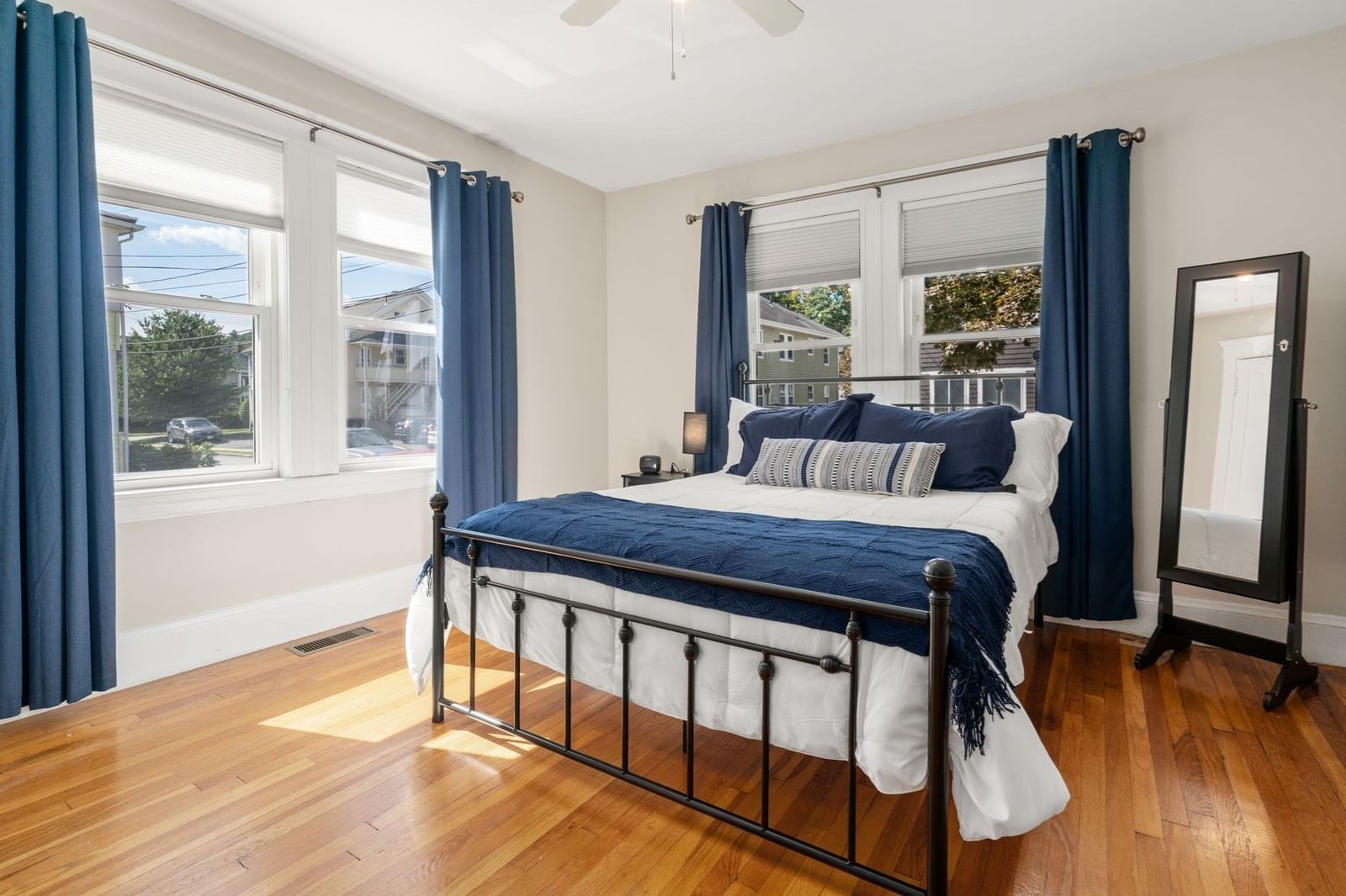 37 Everett St #1 Waltham — Photo 9 of 22