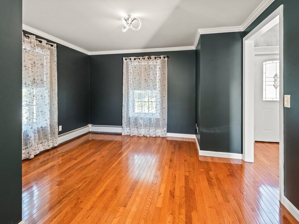 23 Snell St Sturbridge — Photo 6 of 40
