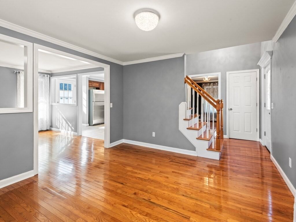 23 Snell St Sturbridge — Photo 8 of 40