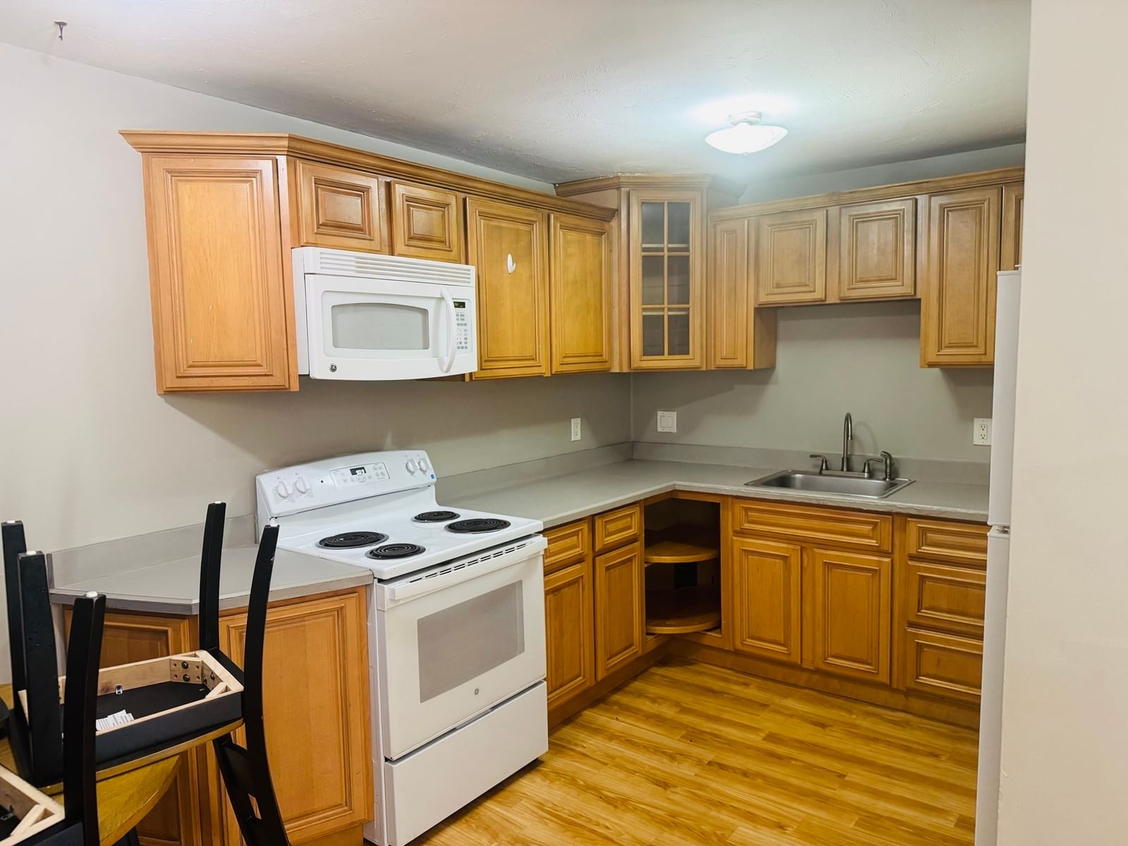 9 Chapel Hill Dr. #6 Plymouth — Photo 2 of 14