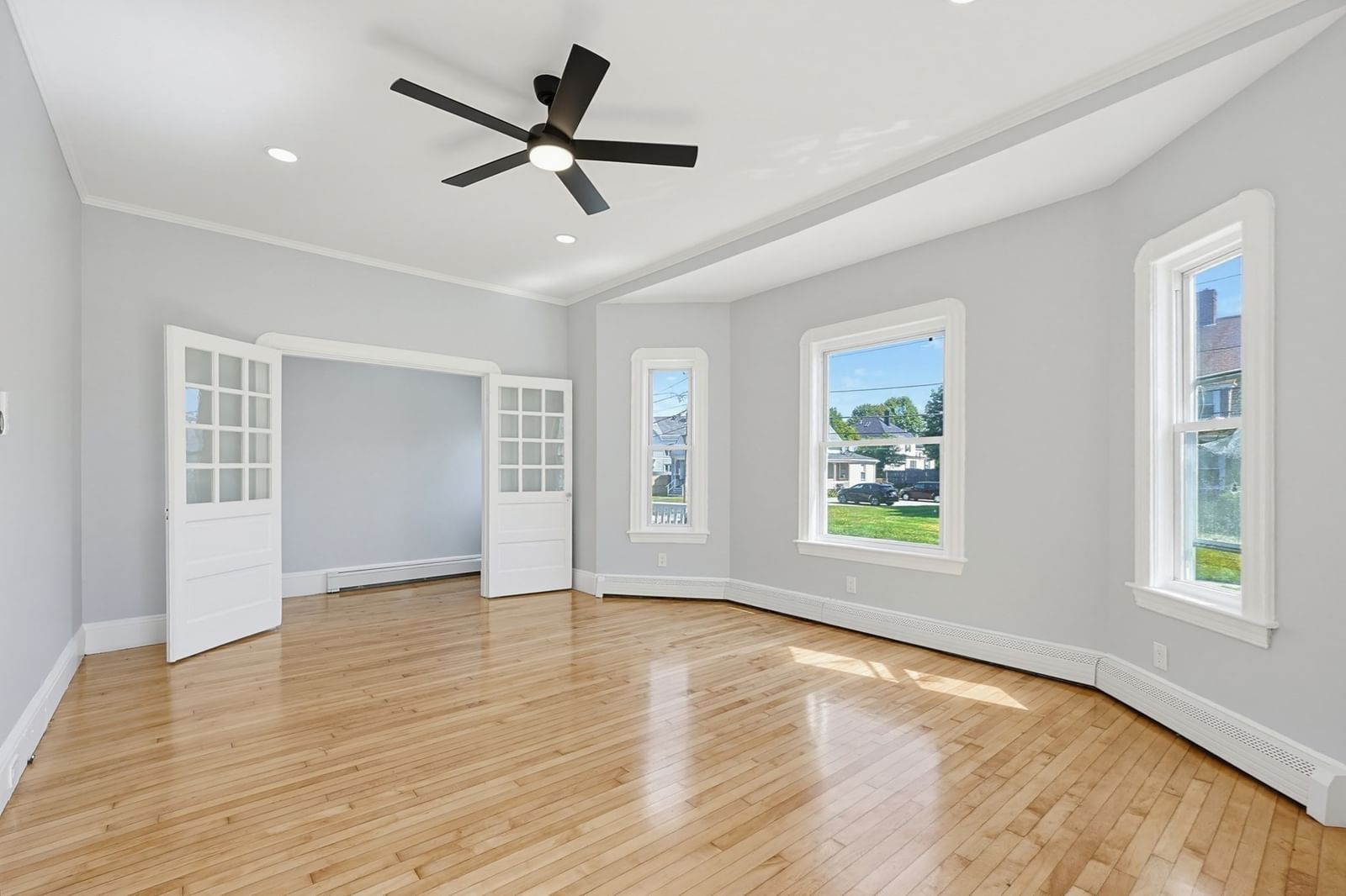 23 Fullerton Ave Whitman — Photo 8 of 42