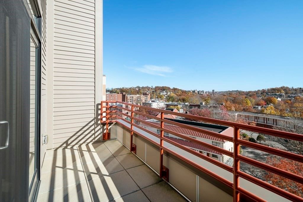 1650 Commonwealth Ave #606 Boston — Photo 13 of 20