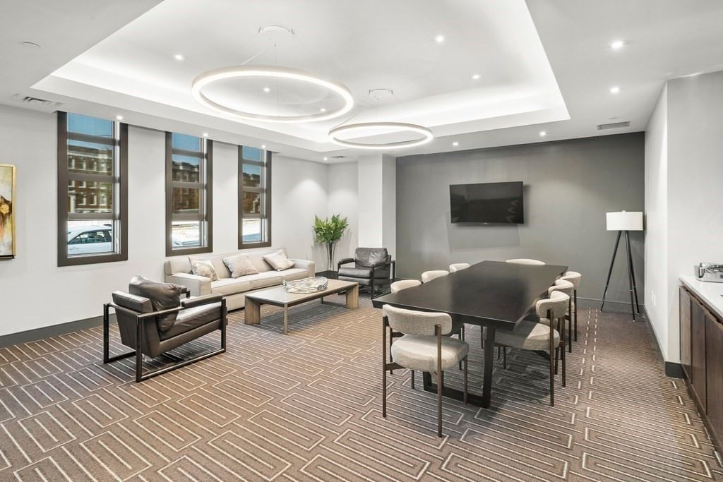 1650 Commonwealth Ave #606 Boston — Photo 15 of 20