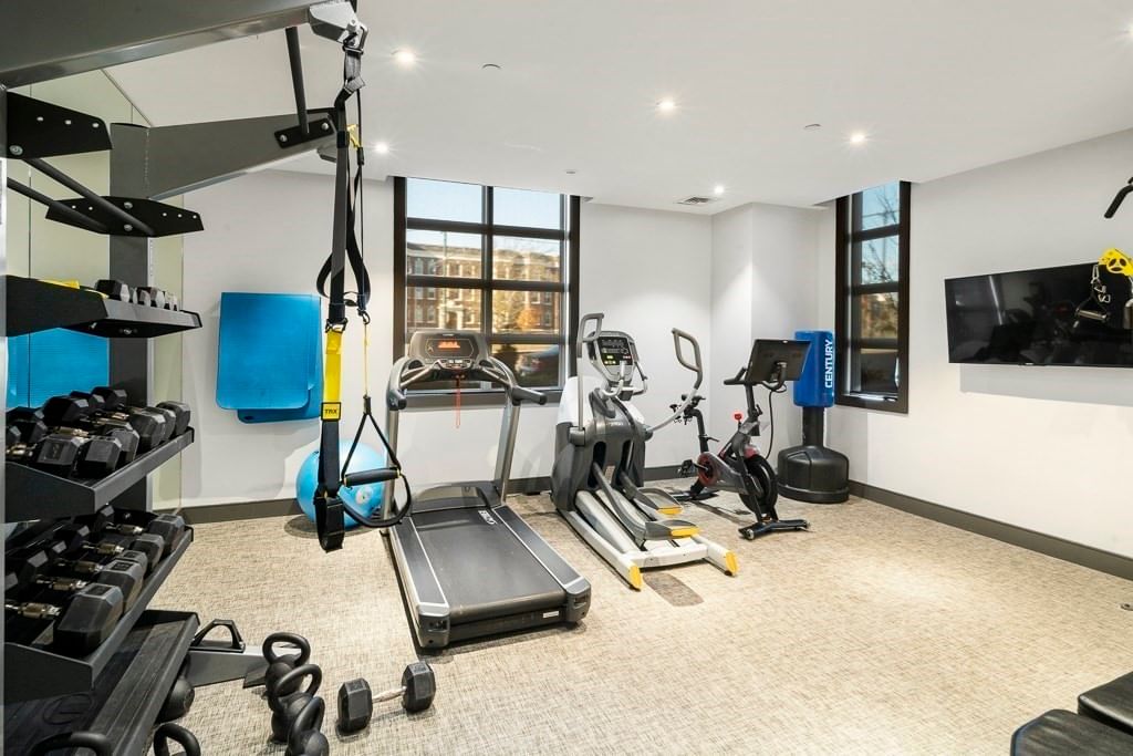 1650 Commonwealth Ave #606 Boston — Photo 17 of 20