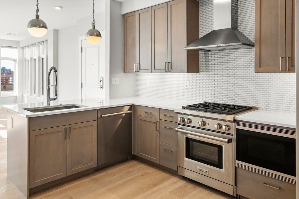 1650 Commonwealth Ave #606 Boston — Photo 7 of 20
