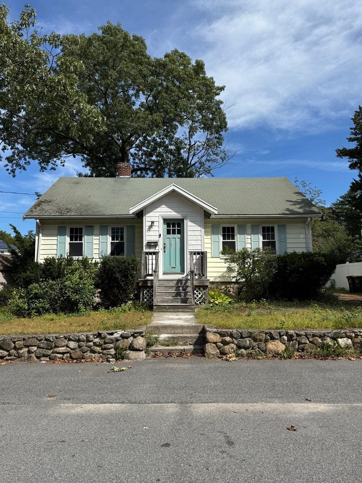 45 Robinswood Rd Weymouth — Photo 3 of 12