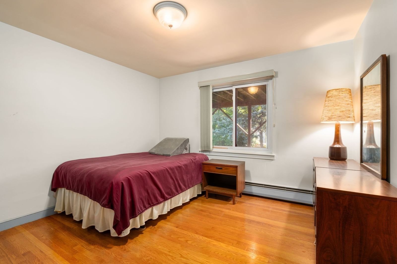 35 Farquhar Rd Newton — Photo 10 of 16