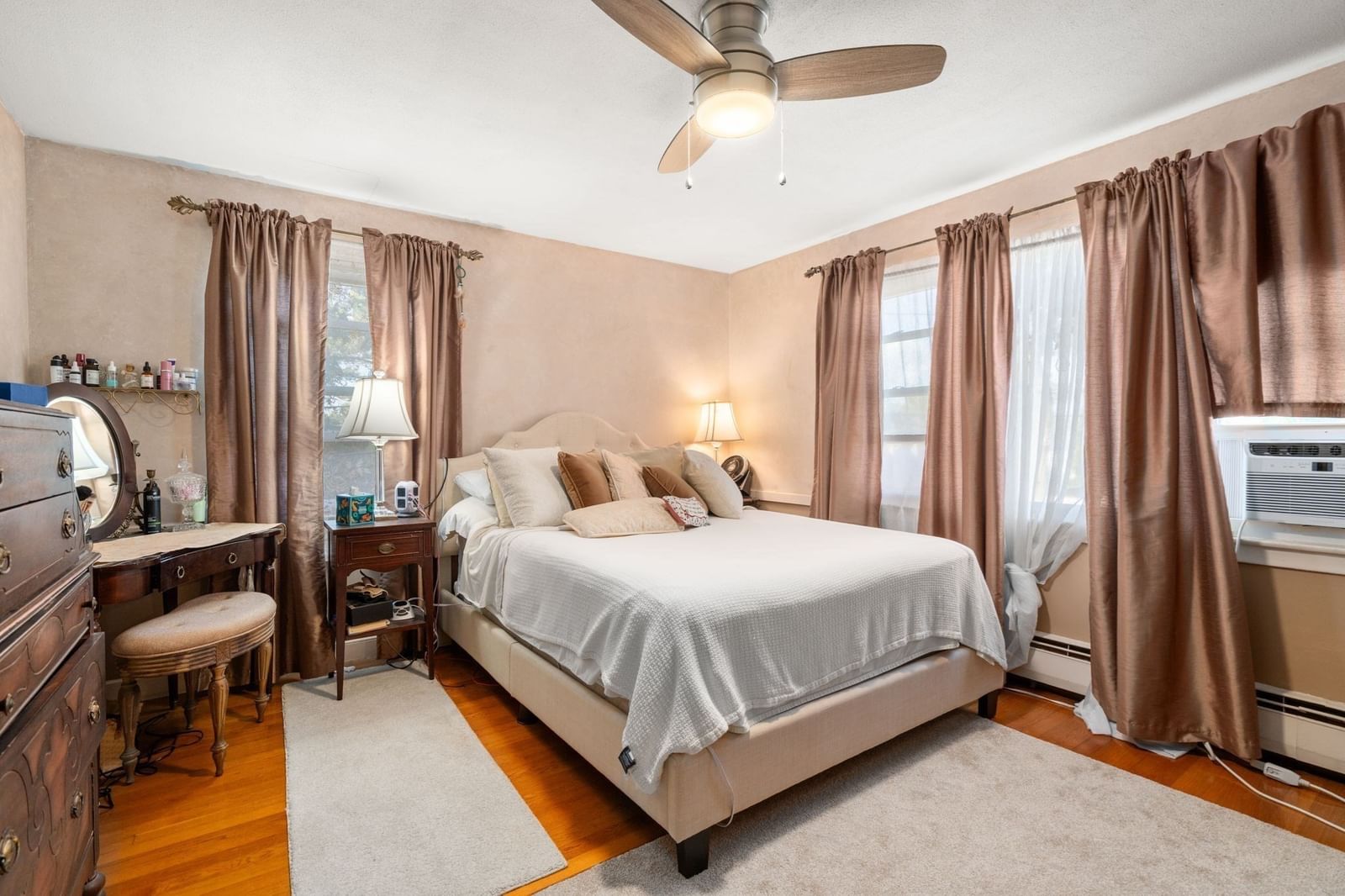 35 Farquhar Rd Newton — Photo 14 of 16